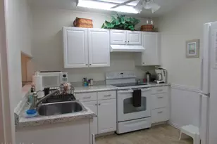 323 Front St, Beaufort, NC 28516 - Photo 10