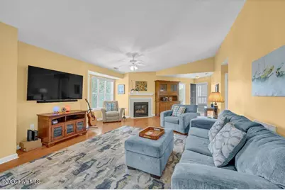 4103 Breezewood Drive #Apt 204, Wilmington, NC 28412 - Photo 6