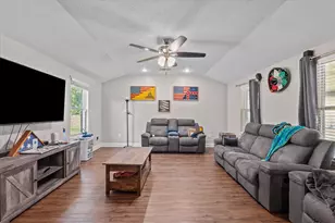 4080 Harden Ct, Martinez, GA 30907 - Photo 2
