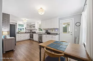 1409 N Pasteur St, New Bern, NC 28560 - Photo 14