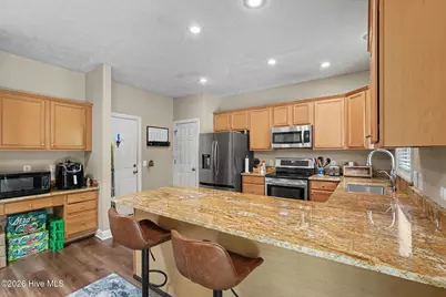 107 Michael Lane, Aberdeen, NC 28315 - Photo 10