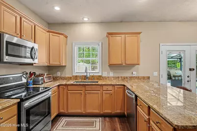 107 Michael Lane, Aberdeen, NC 28315 - Photo 12