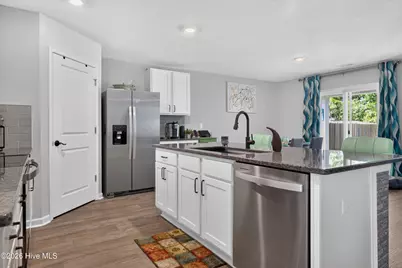 8322 E Highcroft Drive NE, Leland, NC 28451 - Photo 8