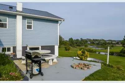 108 Hawkins Creek Lane, Swansboro, NC 28584 - Photo 6