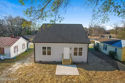608 S Goldsboro Street, Fremont, NC 27830 - Photo 32