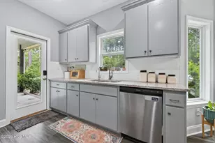 4717 Virginia Dare Dr, Washington, NC 27889 - Photo 14