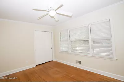 345 E New Hampshire Avenue, Southern Pines, NC 28387 - Photo 36