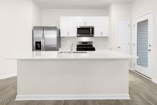 140 Starlight St, Sanford, NC 27330 - Photo 8