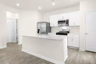 140 Starlight St, Sanford, NC 27330 - Photo 6
