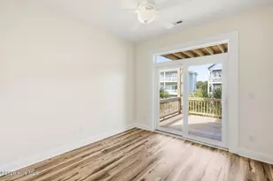 304 Oceanaire Ln, Surf City, NC 28445 - Photo 26
