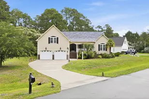 901 Sawgrass Ct, New Bern, NC 28560 - Photo 1