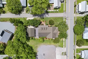 600 Broad St, Oriental, NC 28571 - Photo 80
