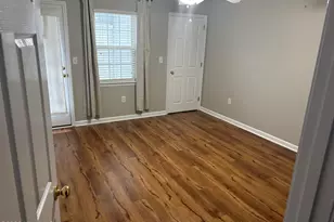 302 Courtyard E, Beaufort, NC 28516 - Photo 12