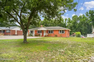 363 Forest Knolls Rd, Goldsboro, NC 27534 - Photo 4