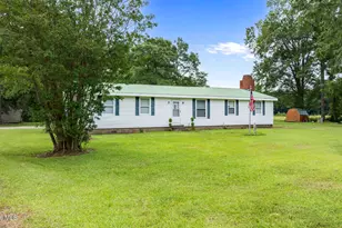 2240 Clay Bottom School Rd, Chocowinity, NC 27817 - Photo 2