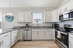 124 Sea Gull Ln, North Topsail Beach, NC 28460 - Photo 8
