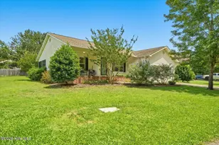 248 Robert Pl, Carthage, NC 28327 - Photo 2