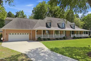 215 Edgebrook Dr, Pikeville, NC 27863 - Photo 4