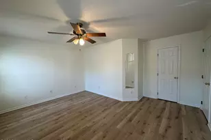 2936 Mulberry Ln, Greenville, NC 27858 - Photo 8