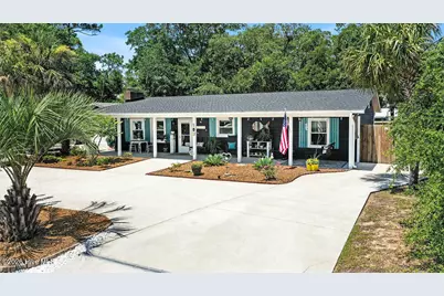 103 NW 25th Street, Oak Island, NC 28465 - Photo 1