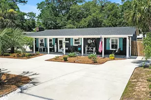 103 NW 25th St, Oak Island, NC 28465 - Photo 1