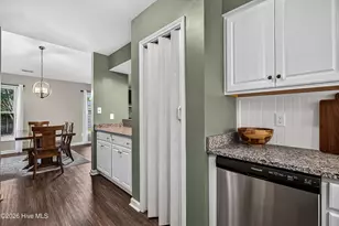 110 Woodbridge Ct, Jacksonville, NC 28540 - Photo 14
