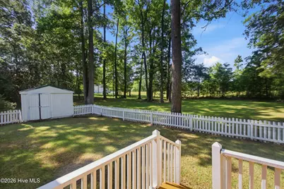 252 Paul Drive, Trenton, NC 28585 - Photo 2