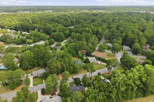 402 Kempton Dr, Greenville, NC 27834 - Photo 10