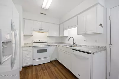 4001 Gaston Court, New Bern, NC 28562 - Photo 14