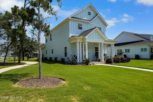 2498 Lake Ridge Dr, Southport, NC 28461 - Photo 2