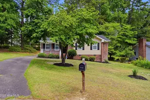 172 Evergreen Ct, Rockingham, NC 28379 - Photo 2