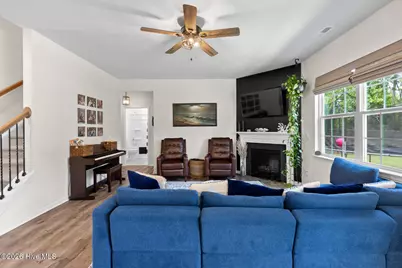 1013 Ella Bengel Drive, New Bern, NC 28562 - Photo 16