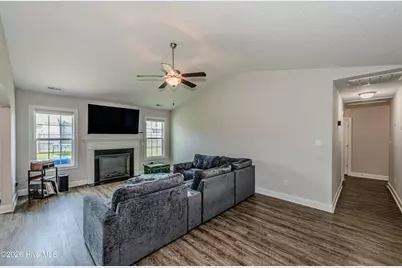 104 Goldstone Court, Jacksonville, NC 28546 - Photo 8