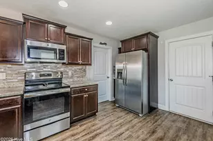 104 Goldstone Ct, Jacksonville, NC 28546 - Photo 16