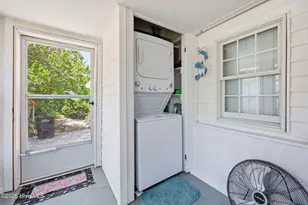 117 W Sea View Dr, Emerald Isle, NC 28594 - Photo 12