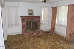 709 Quail St, Elizabethtown, NC 28337 - Photo 8