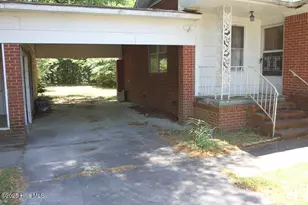 709 Quail St, Elizabethtown, NC 28337 - Photo 28