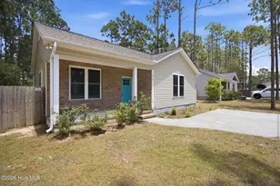66 N Shelby Rd, Southport, NC 28461 - Photo 2
