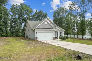 5775 Huntington Park Dr, La Grange, NC 28551 - Photo 2