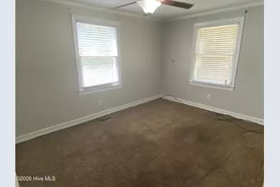 704 Dixon Street, Kinston, NC 28501 - Photo 14