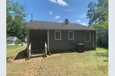 704 Dixon Street, Kinston, NC 28501 - Photo 4