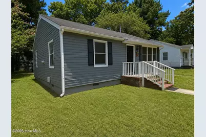 704 Dixon Street, Kinston, NC 28501 - Photo 2