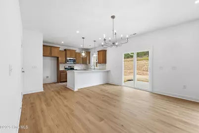 622 Acacia Street, Vass, NC 28394 - Photo 8