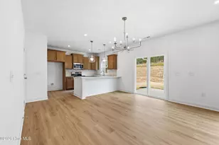 622 Acacia St, Vass, NC 28394 - Photo 8