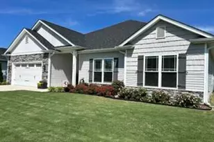 208 Spring Forest Dr, Goldsboro, NC 27534 - Photo 2