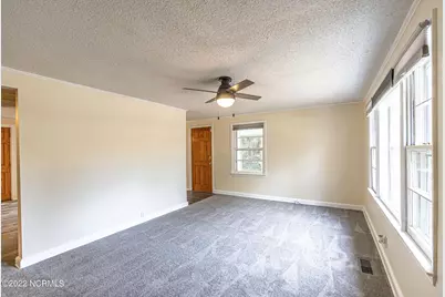 885 S Stephens Street, Southern Pines, NC 28387 - Photo 6
