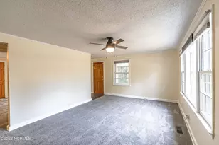 885 S Stephens St, Southern Pines, NC 28387 - Photo 6