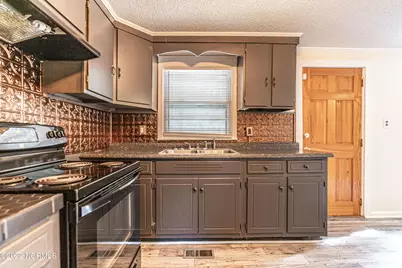 885 S Stephens Street, Southern Pines, NC 28387 - Photo 14
