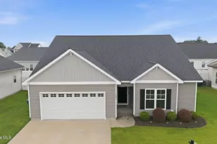 1701 Penncross Dr, Greenville, NC 27834 - Photo 2