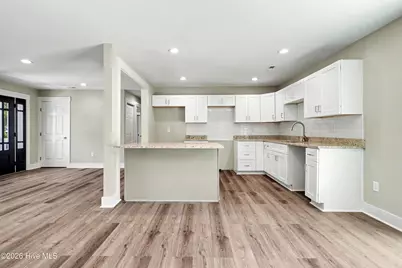 5314 Autumn Drive, Wilmington, NC 28409 - Photo 8